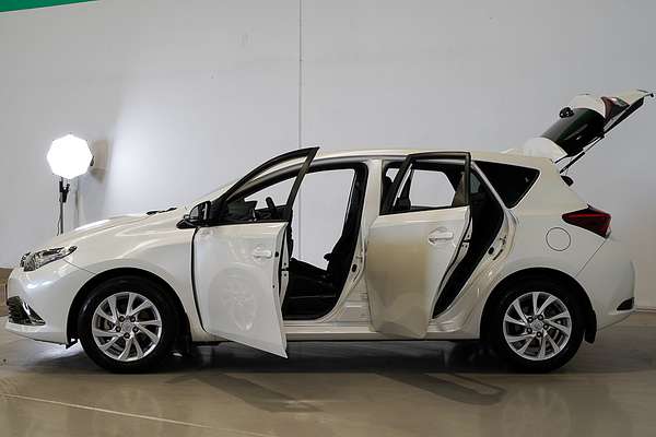 2016 Toyota Corolla Ascent Sport ZRE182R