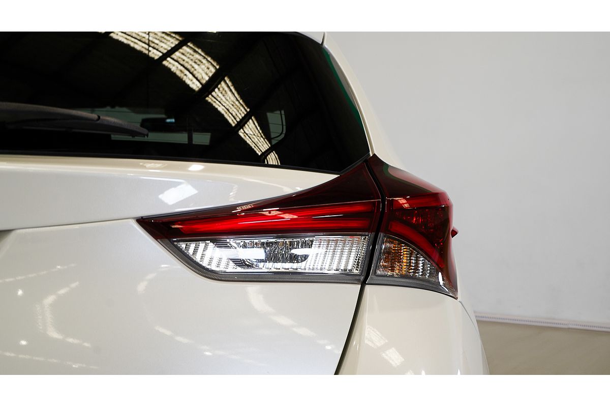 2016 Toyota Corolla Ascent Sport ZRE182R