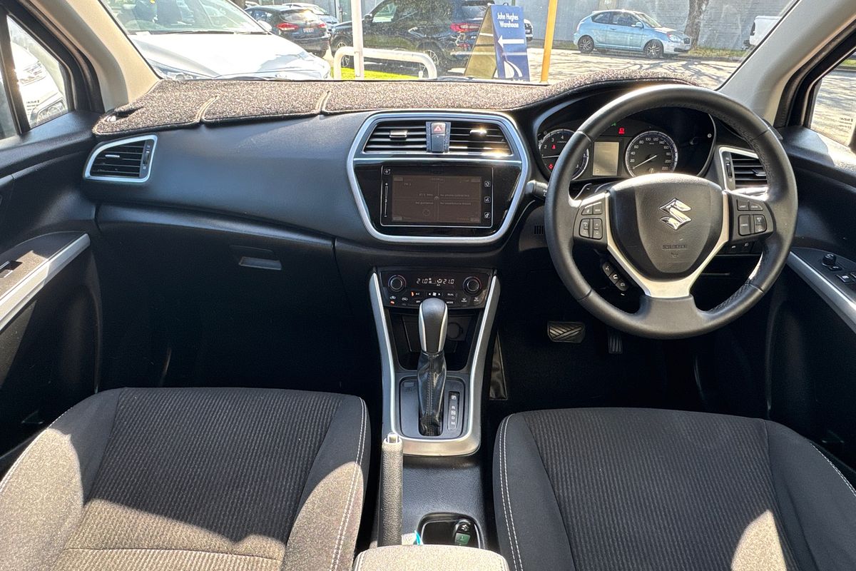 2018 Suzuki S-Cross Turbo JY