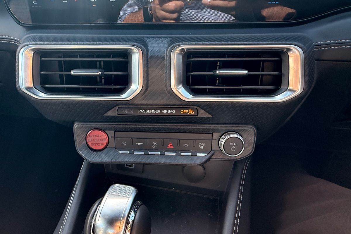 2025 Ford Mustang Ecoboost FO