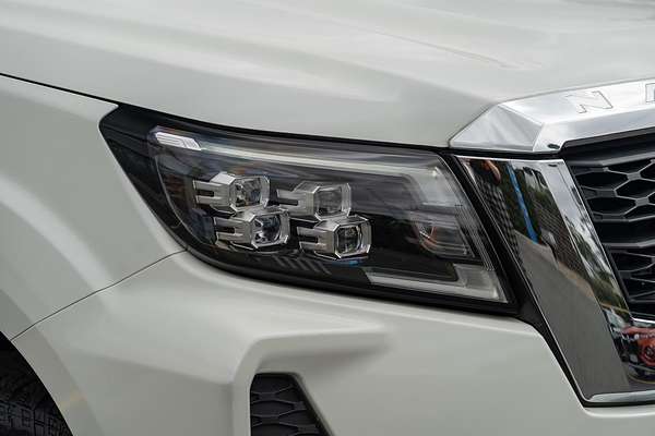 2024 Nissan Navara ST D23 4X4