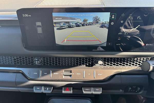 2025 Kia Tasman SX TK 4X4