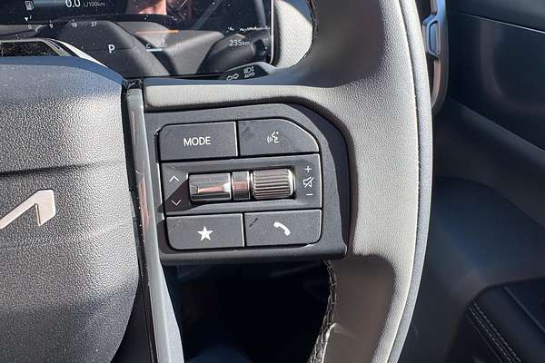 2025 Kia Tasman SX TK 4X4