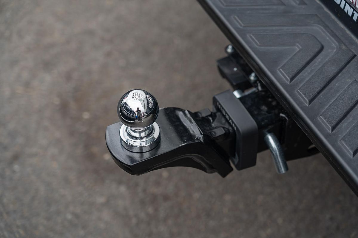 2024 Nissan Navara ST D23 4X4
