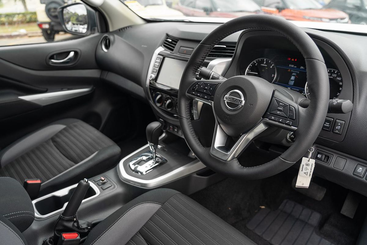 2024 Nissan Navara ST D23 4X4