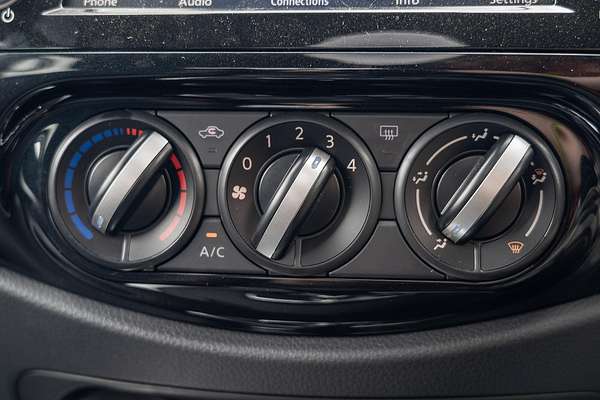 2024 Nissan Navara ST D23 4X4