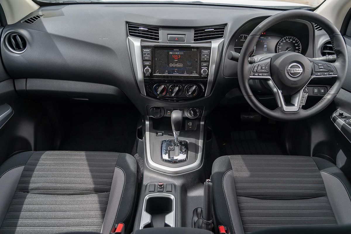 2024 Nissan Navara ST D23 4X4