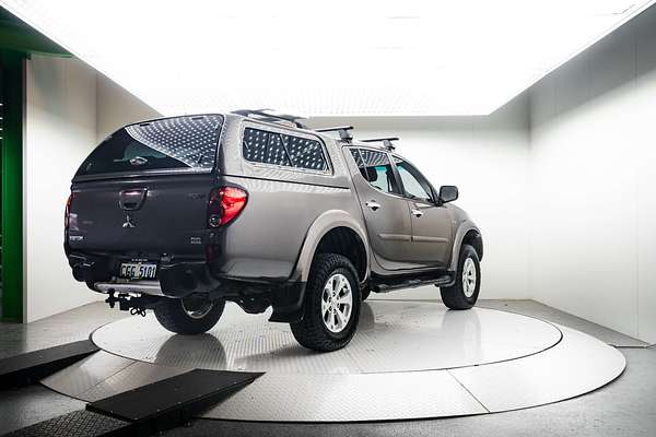 2013 Mitsubishi Triton GLX-R MN 4X4