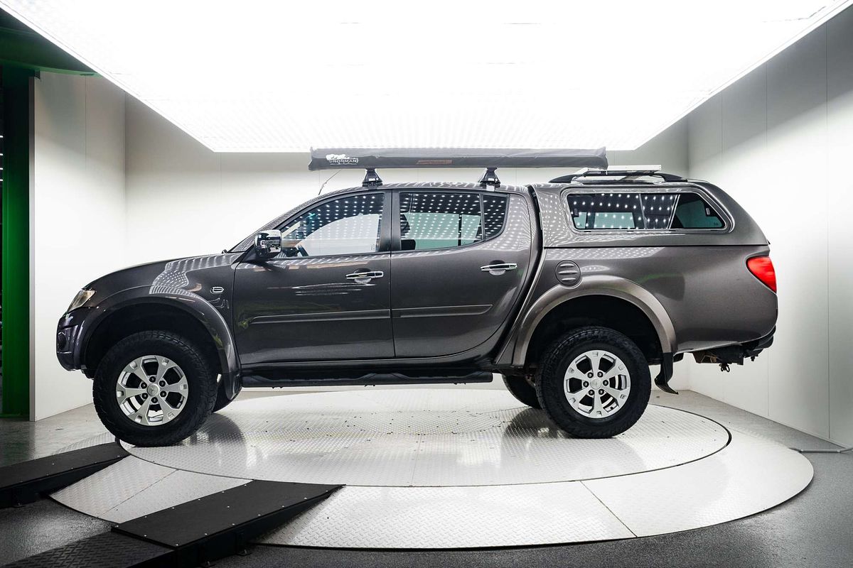 2013 Mitsubishi Triton GLX-R MN 4X4