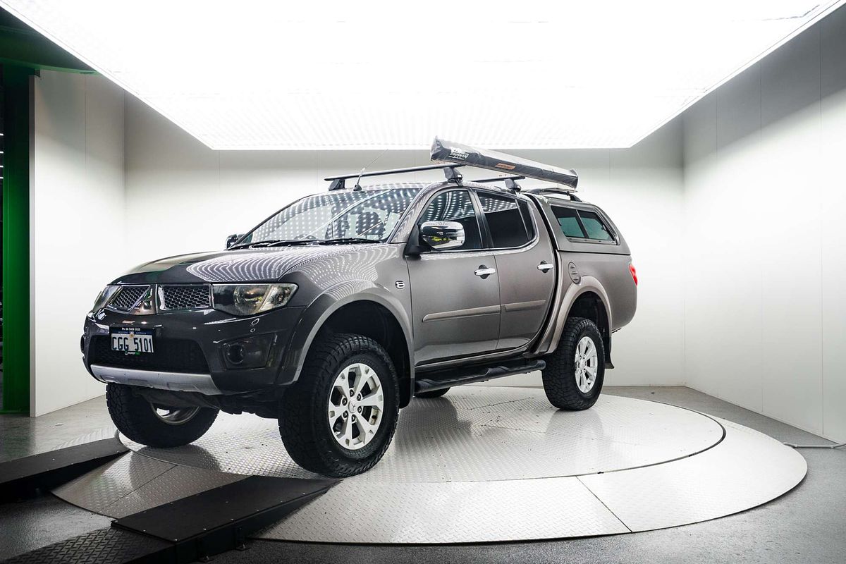 2013 Mitsubishi Triton GLX-R MN 4X4