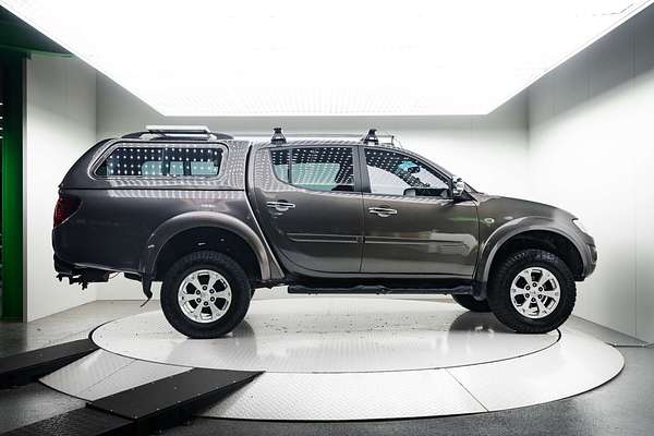 2013 Mitsubishi Triton GLX-R MN 4X4