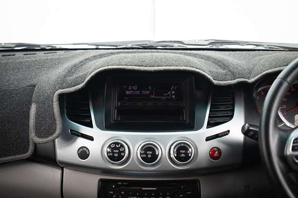 2013 Mitsubishi Triton GLX-R MN 4X4