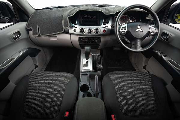 2013 Mitsubishi Triton GLX-R MN 4X4