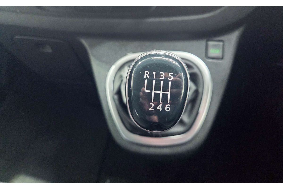 2020 Renault Trafic Premium 103kW X82 LWB Low Roof