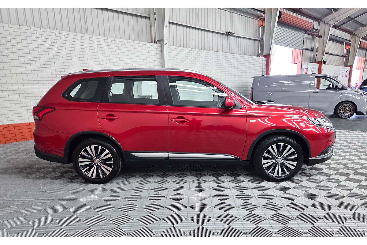 2018 Mitsubishi Outlander ES ADAS ZL