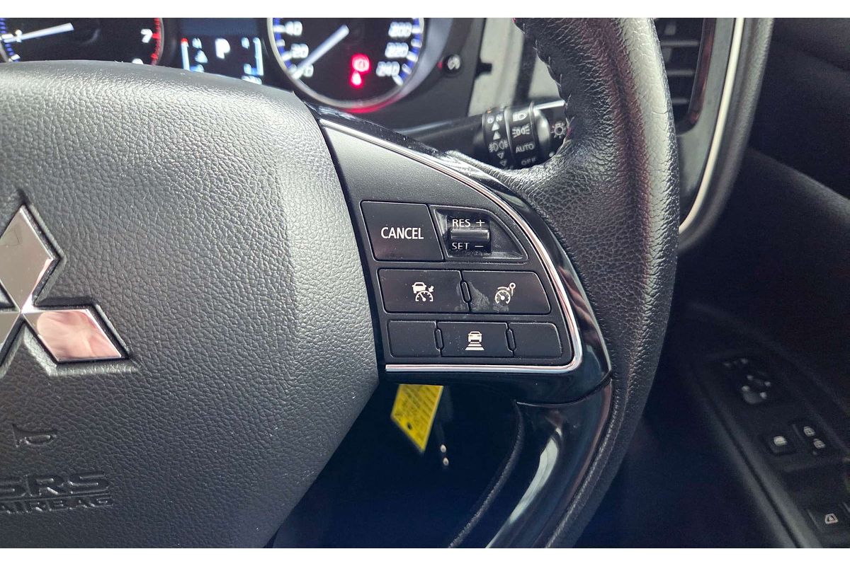 2018 Mitsubishi Outlander ES ADAS ZL