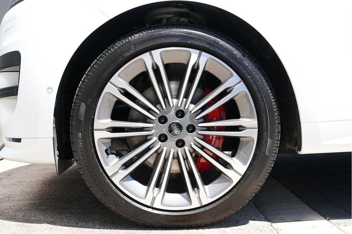 2025 Land Rover Range Rover Sport D250 Dynamic SE L461