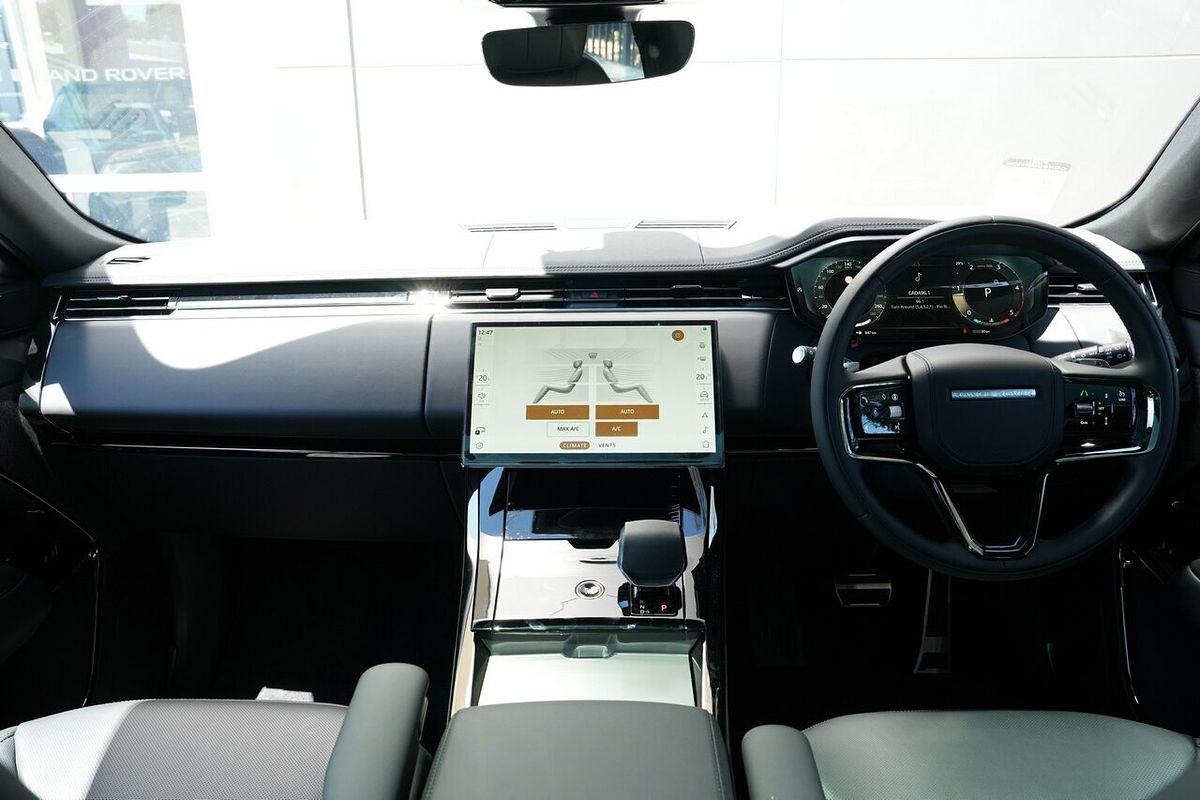 2025 Land Rover Range Rover Sport D250 Dynamic SE L461