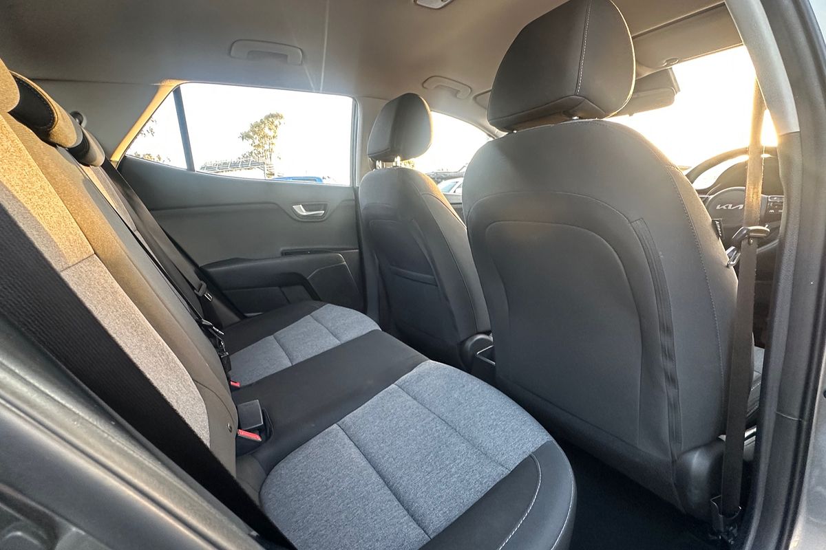 2023 Kia Stonic STONIC S H8W5K461