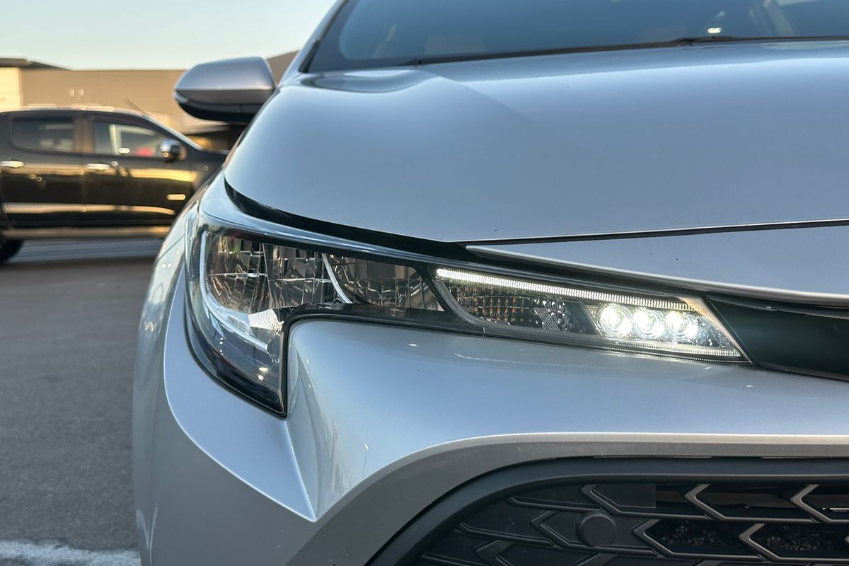 2022 Toyota Corolla Ascent Sport Hybrid ZWE219R