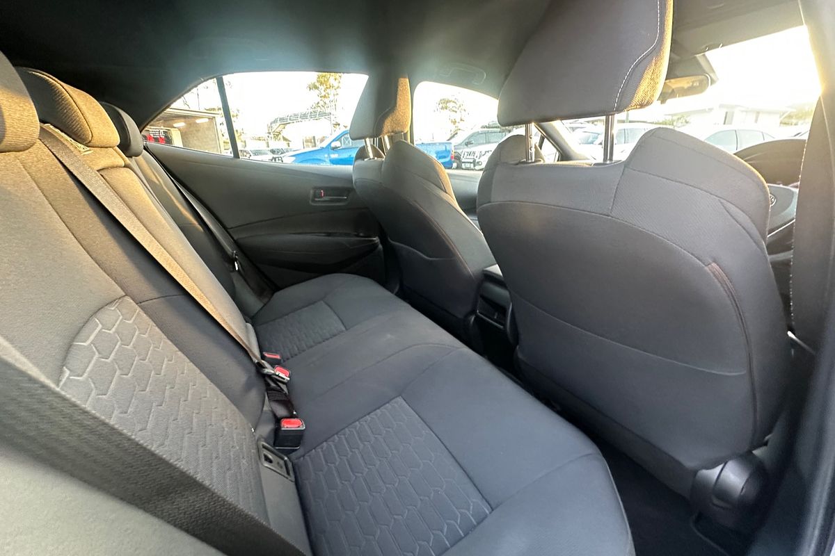 2022 Toyota Corolla Ascent Sport Hybrid ZWE219R