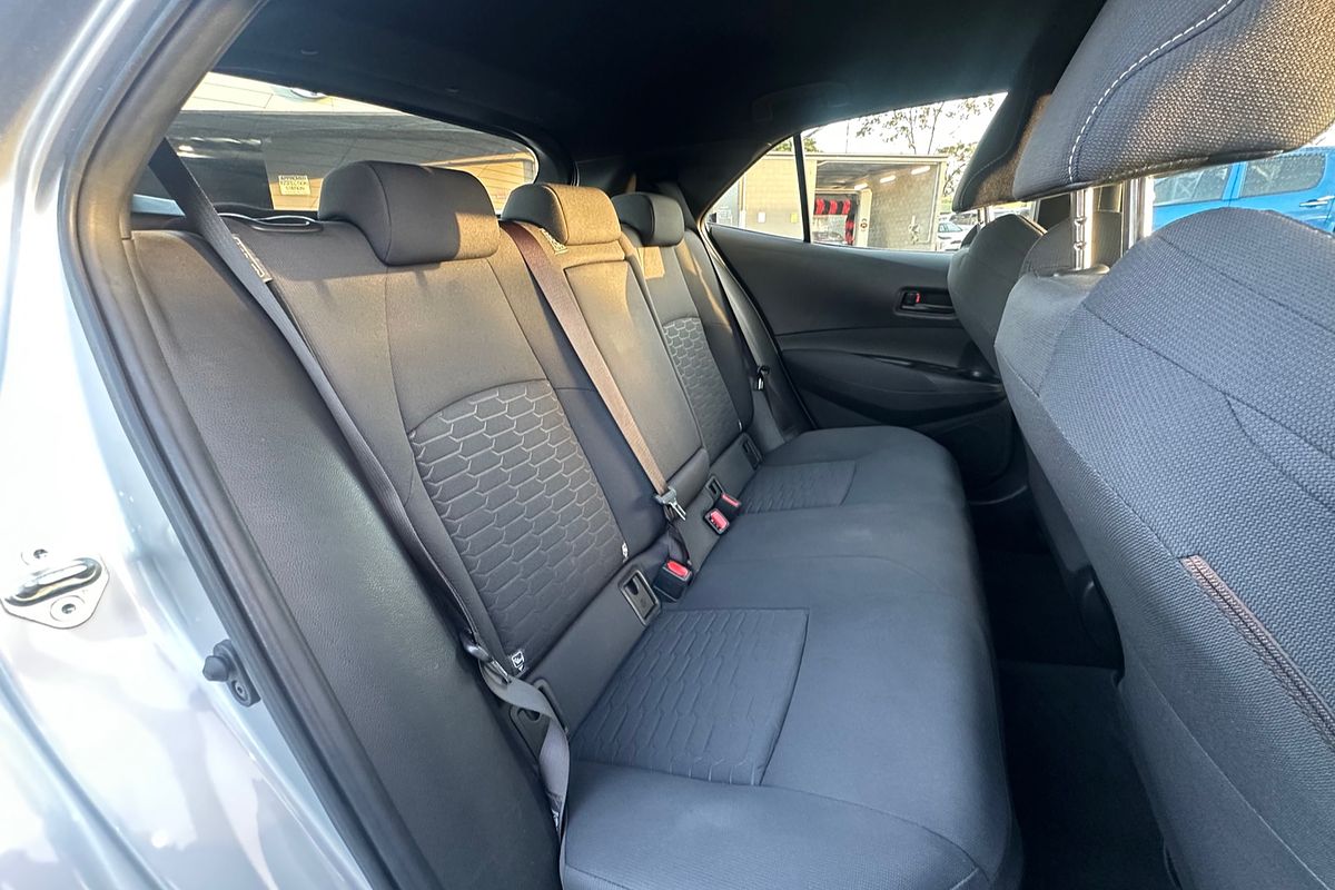 2022 Toyota Corolla Ascent Sport Hybrid ZWE219R