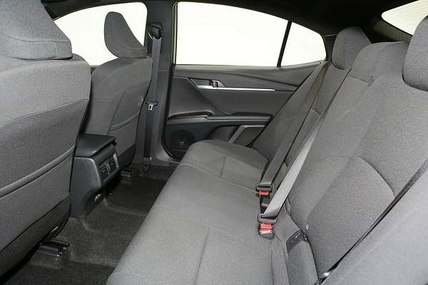 2025 Toyota Camry Ascent AXVH80R