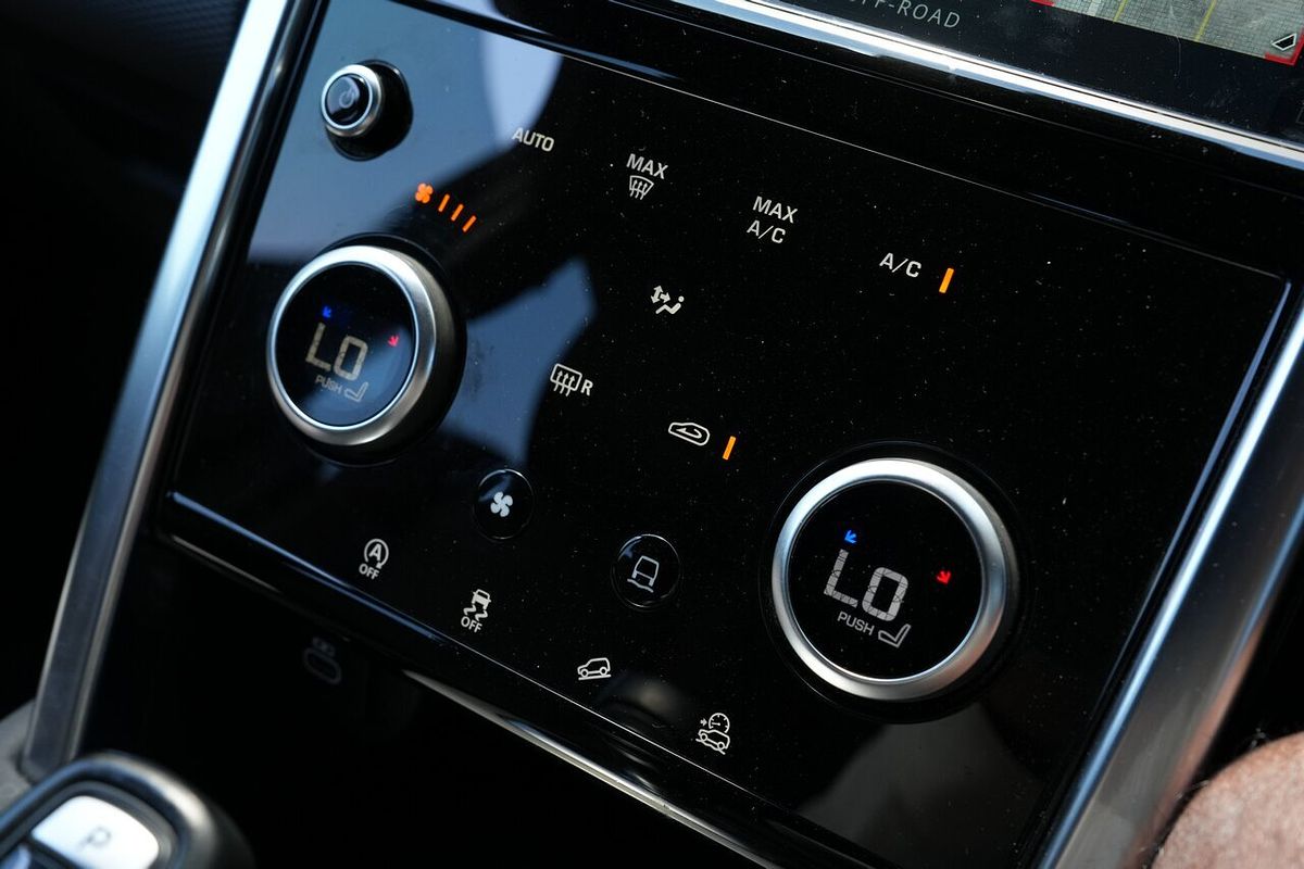 2021 Land Rover Discovery Sport P250 R-Dynamic SE L550