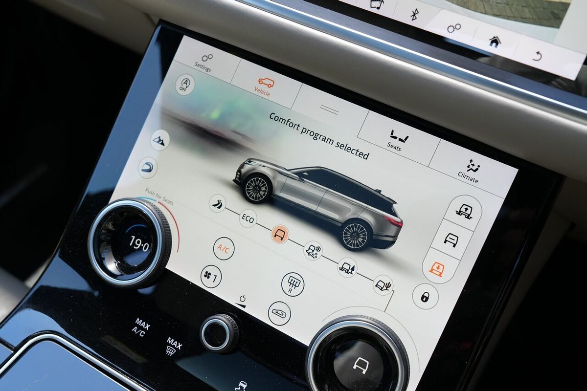 2017 Land Rover Range Rover Velar P380 R-Dynamic HSE L560