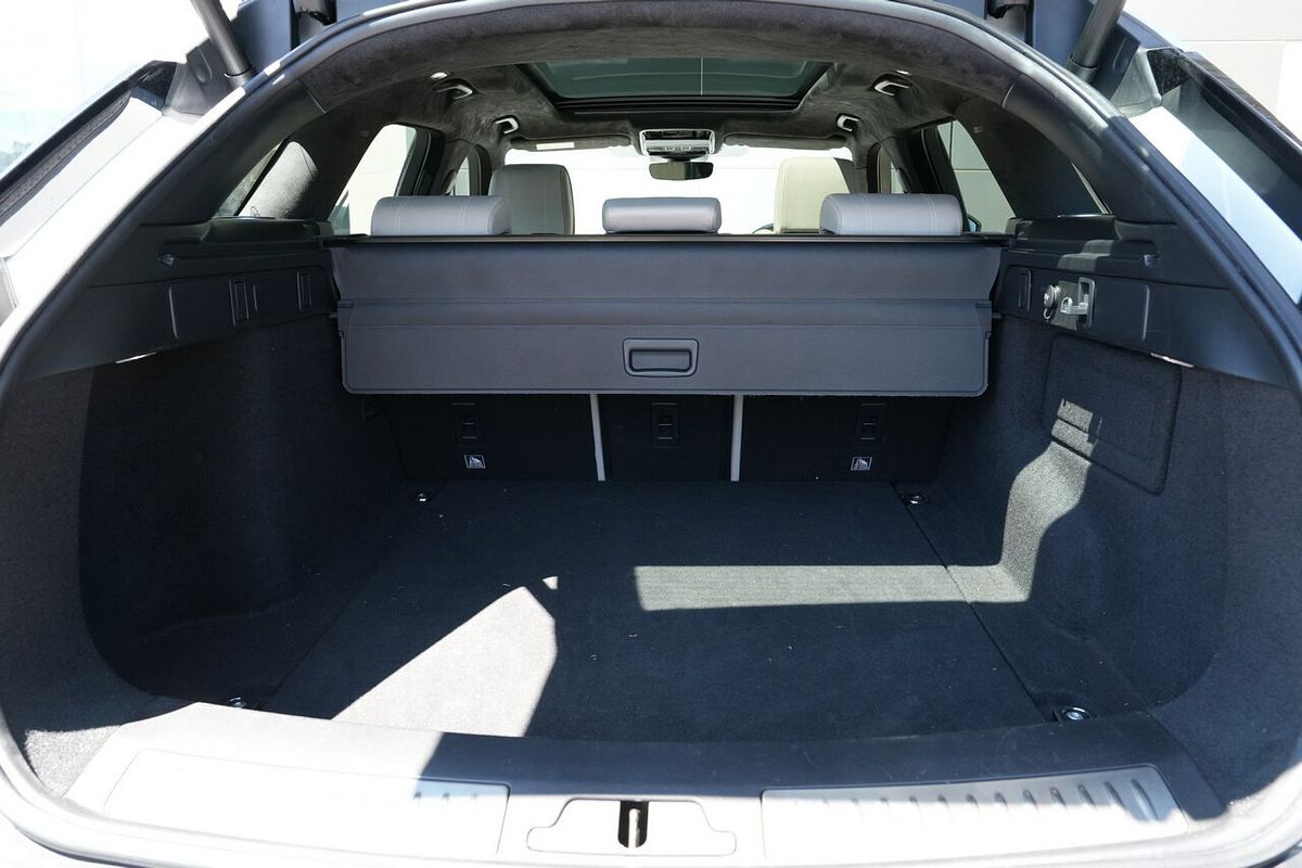 2017 Land Rover Range Rover Velar P380 R-Dynamic HSE L560