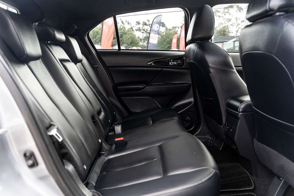 2024 Mitsubishi Eclipse Cross Exceed YB