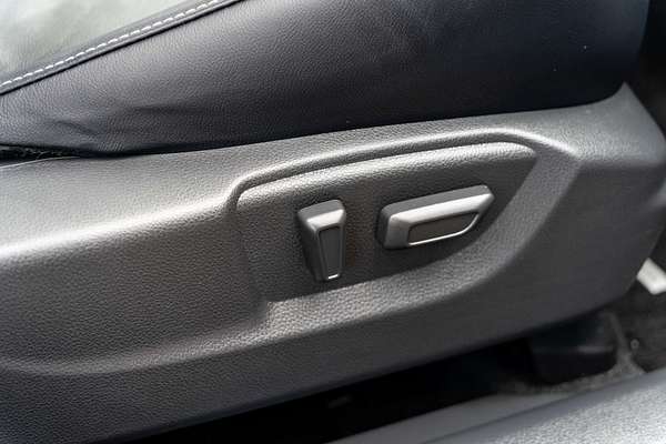 2024 Mitsubishi Eclipse Cross Exceed YB