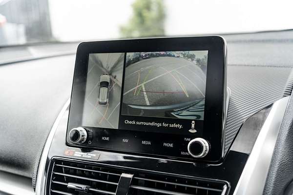 2024 Mitsubishi Eclipse Cross Exceed YB