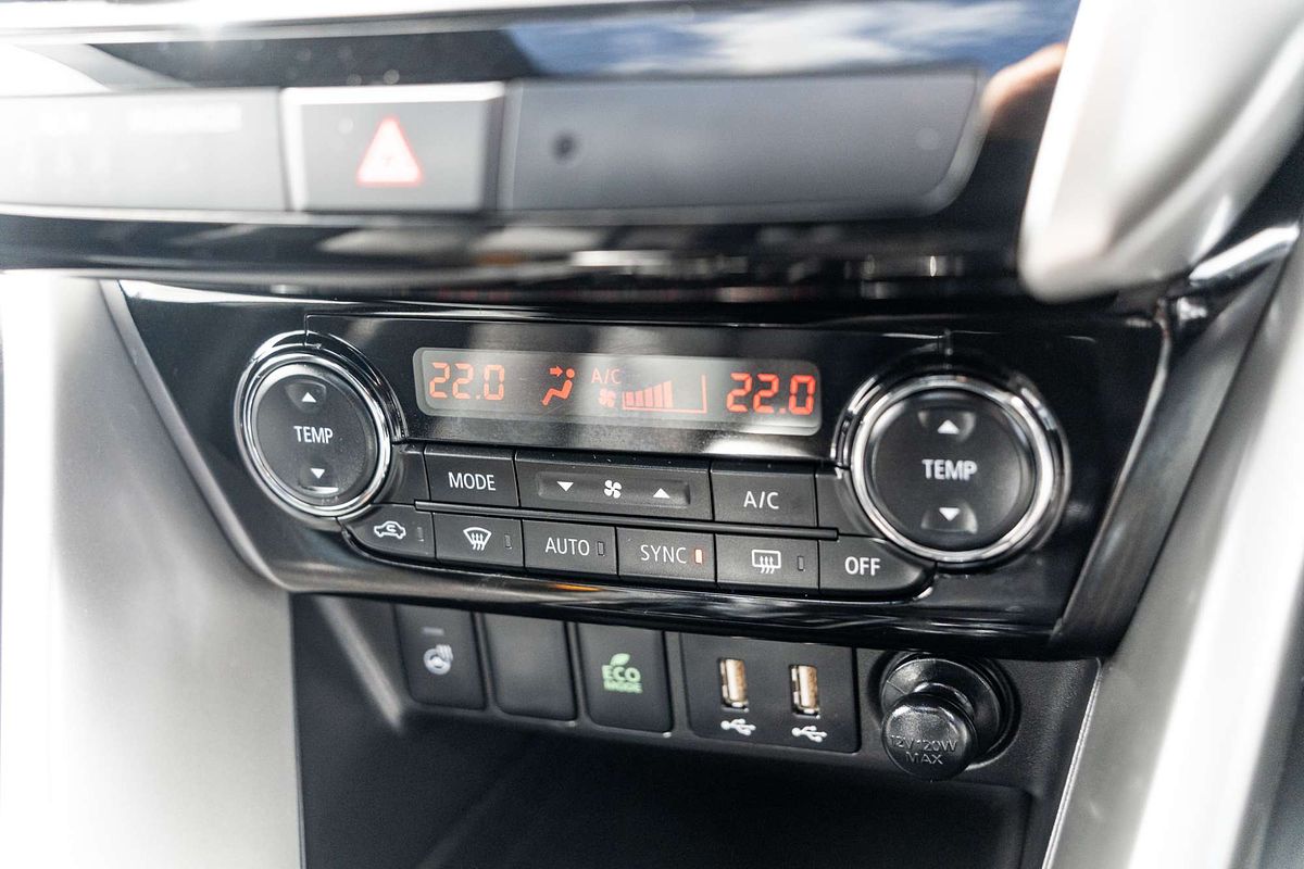 2024 Mitsubishi Eclipse Cross Exceed YB