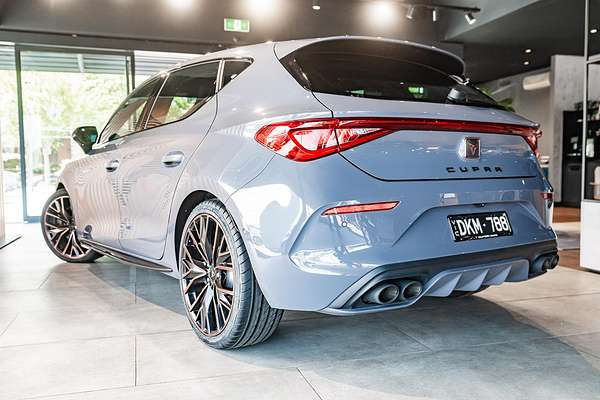 2024 CUPRA Leon VZx KL