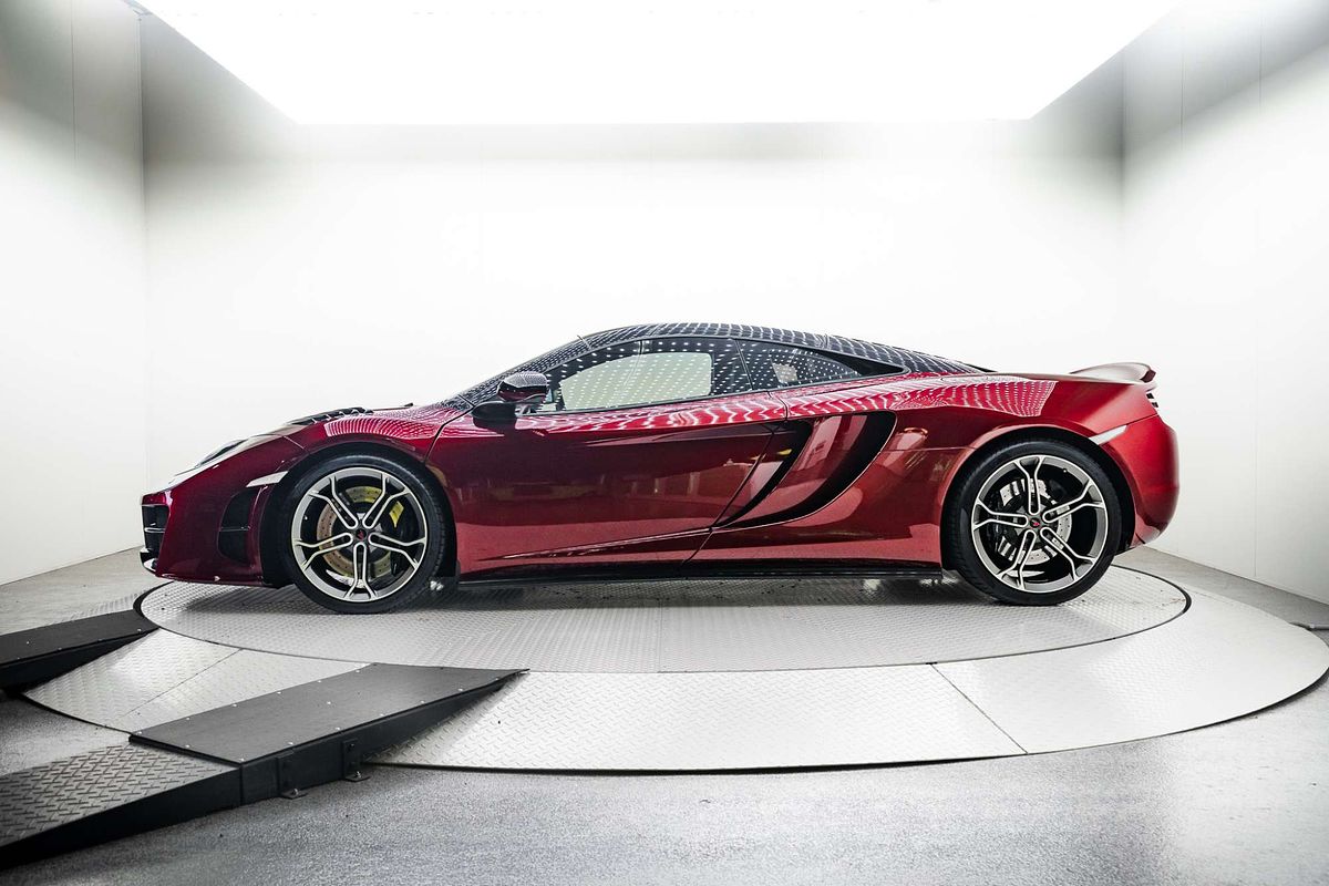 2012 McLaren MP4-12C 12C