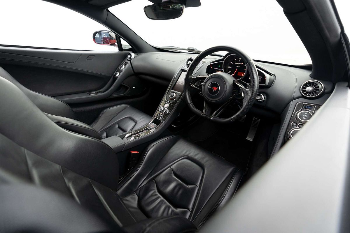 2012 McLaren MP4-12C 12C