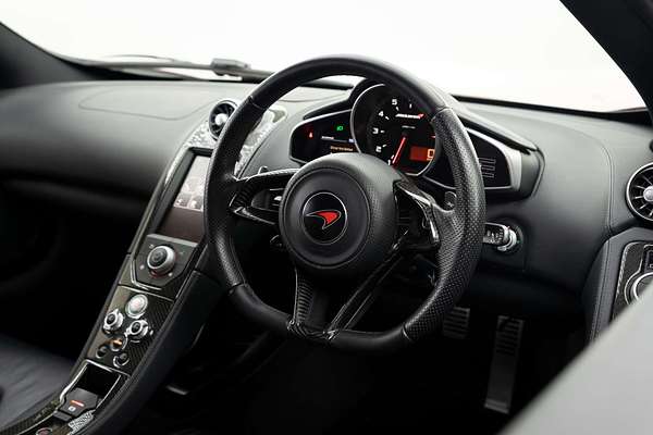 2012 McLaren MP4-12C 12C