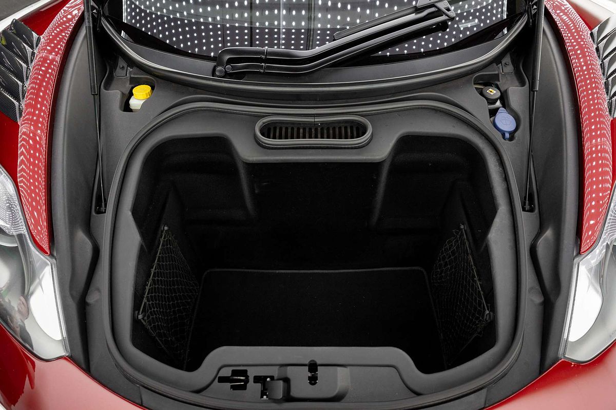 2012 McLaren MP4-12C 12C