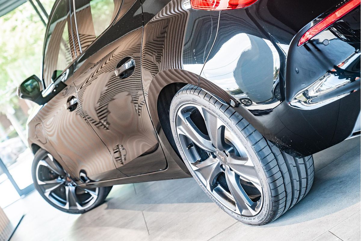 2024 CUPRA Leon VZe KL
