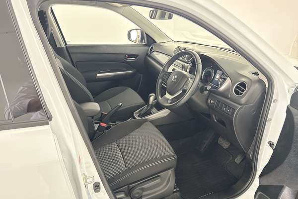 2023 Suzuki Vitara LY Series II