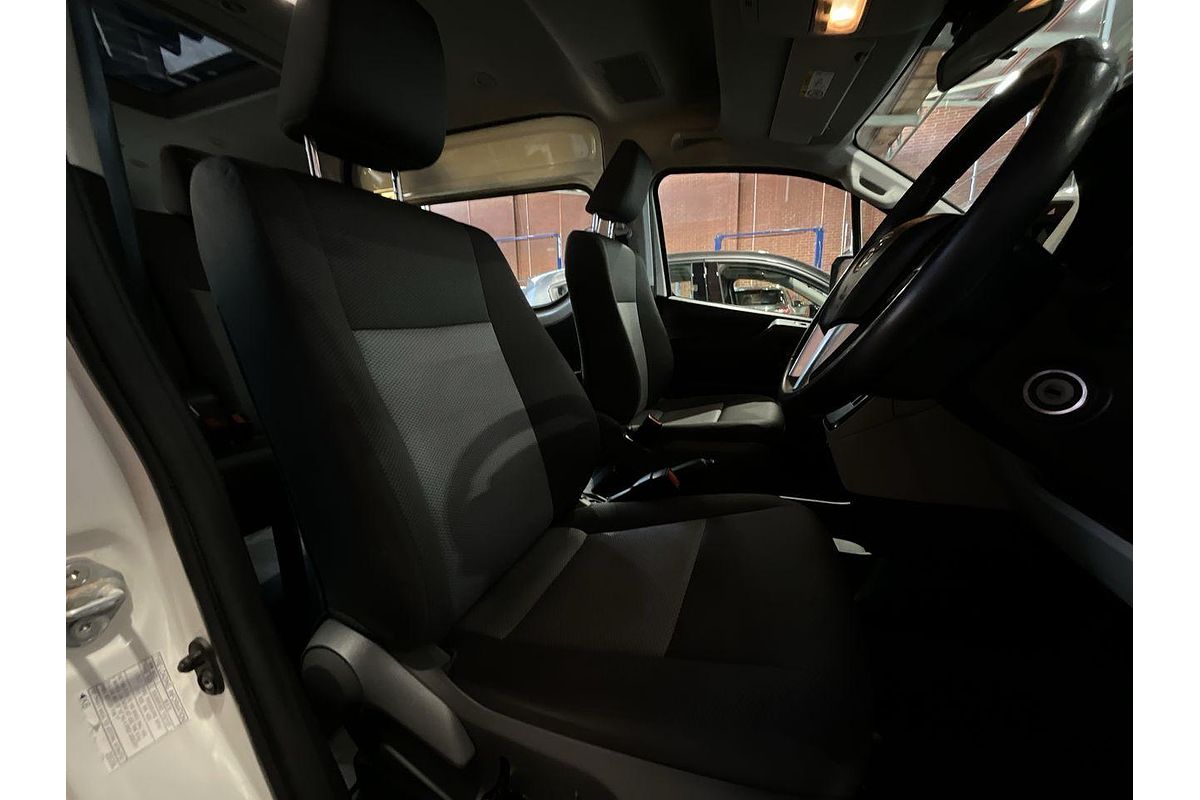 2021 Toyota Hiace Commuter GDH322R ELWB High Roof