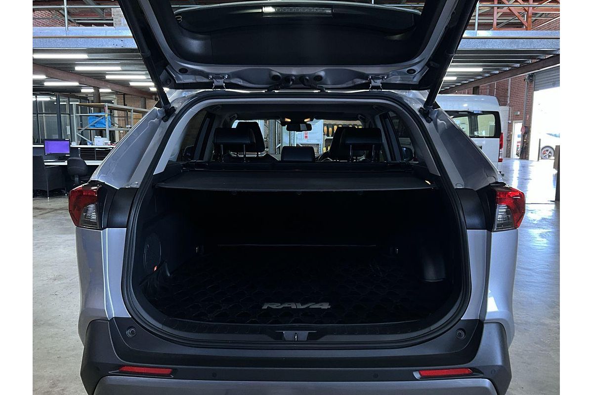 2020 Toyota RAV4 Cruiser AXAH54R