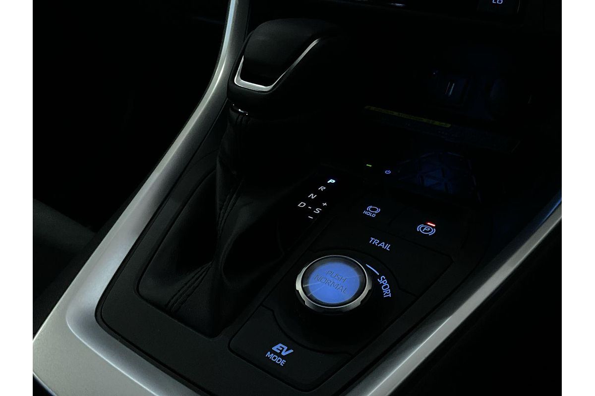 2020 Toyota RAV4 Cruiser AXAH54R