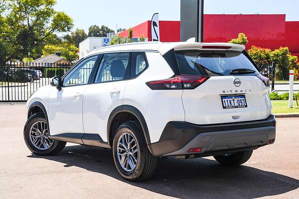 2024 Nissan X-TRAIL ST T33