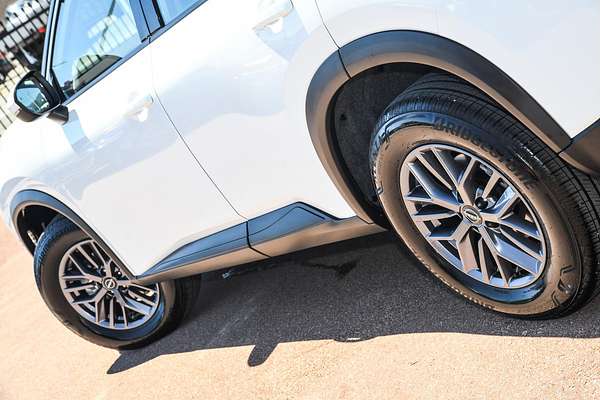 2024 Nissan X-TRAIL ST T33