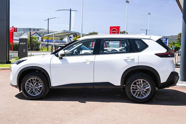 2024 Nissan X-TRAIL ST T33