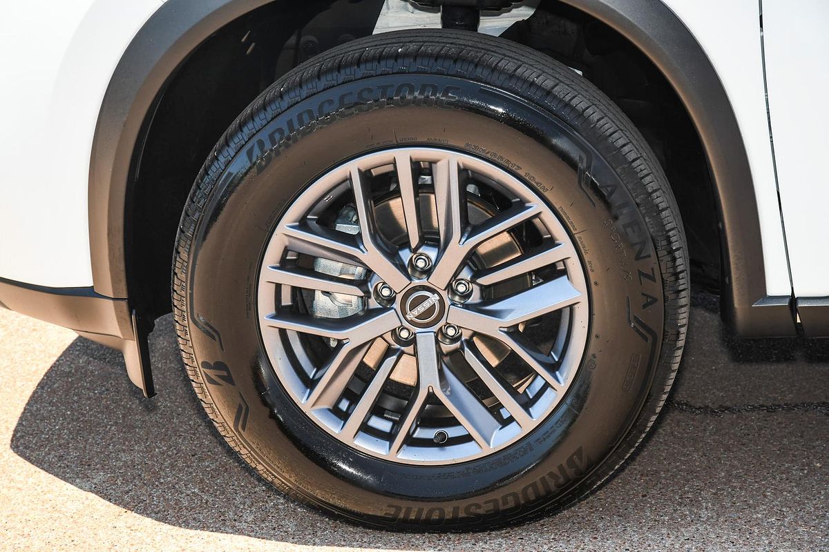 2024 Nissan X-TRAIL ST T33