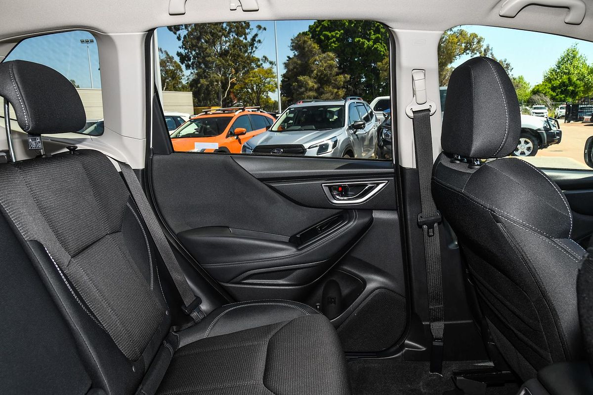 2024 Subaru Forester 2.5i S5