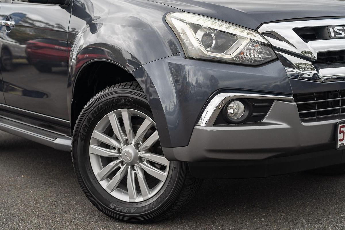 2017 Isuzu MU-X LS-T